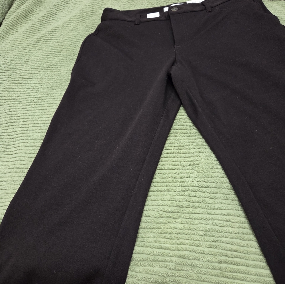 Croft & Barrow Women's Black Pants, Size 16